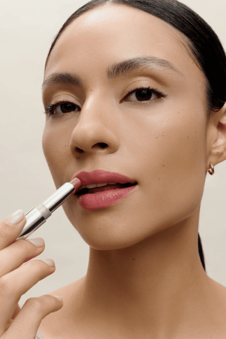 MELTING GLOW LIPSTICK GLAZED CHERRY 01 2GR